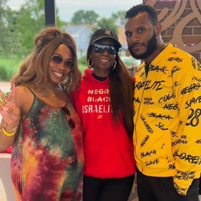 507457533_10161963236386996_4402493948982193056_n